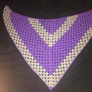 Girl's Triangle Shawl